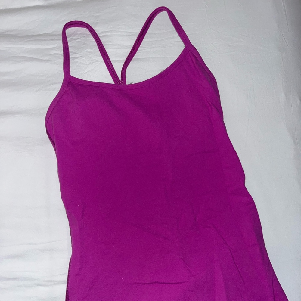 Lululemon tank